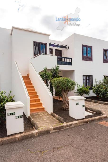 Casa Patty, Piscinas Climatizadas, Primera Linea Costa Teguise Eksteriør billede
