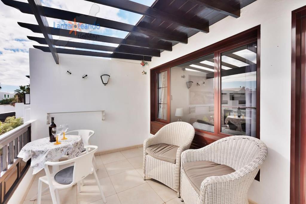 Casa Patty, Piscinas Climatizadas, Primera Linea Costa Teguise Eksteriør billede