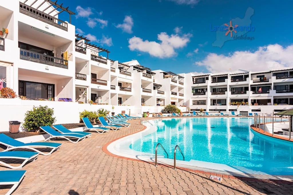 Casa Patty, Piscinas Climatizadas, Primera Linea Costa Teguise Eksteriør billede